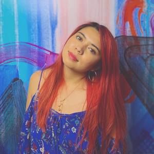 Meet your Posher, Michaela